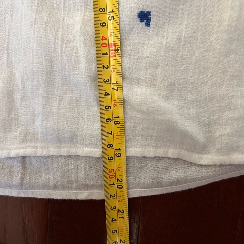 $193 VELVET BY GRAHAM & SPENCER
Lynette Embroidered Cotton Top XS oversized - Picture 11 of 12